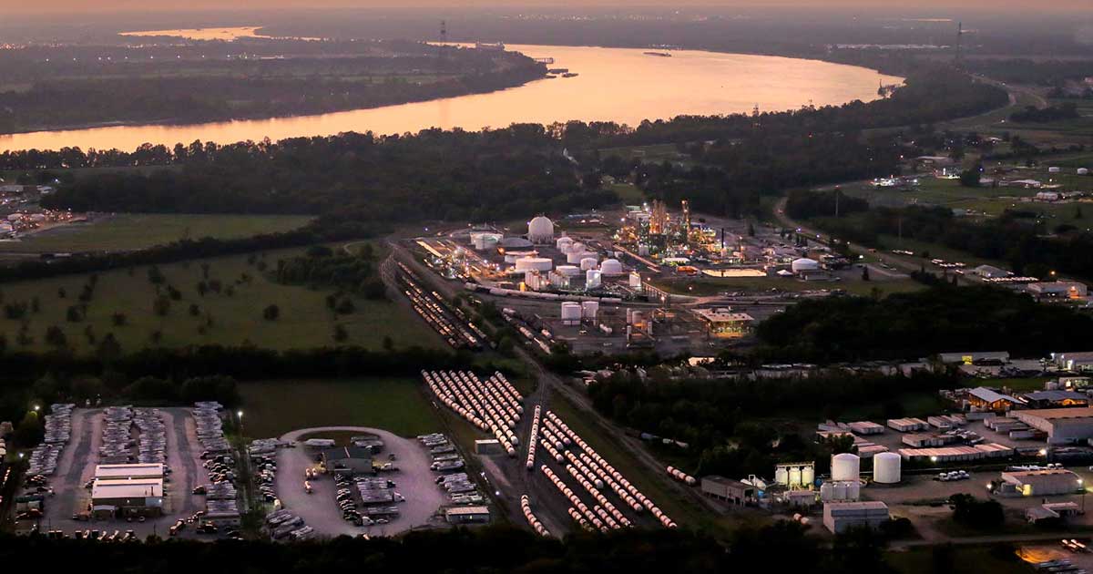 In a Notoriously Polluted Area of the Country, Massive New Chemical Plants Are Still Moving In | ProPublica